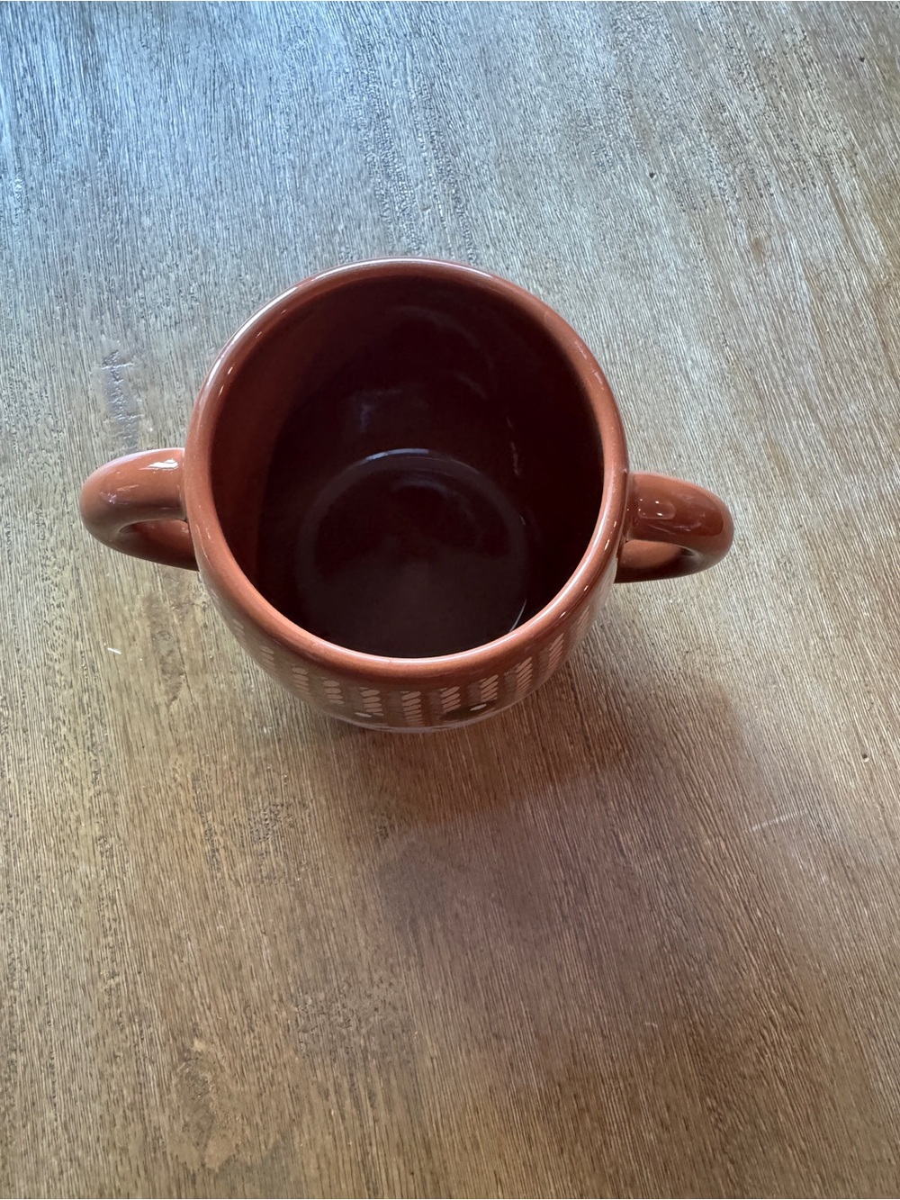 Galerie brown ceramic sock monkey mug featuring two handles - Picture 4 of 4